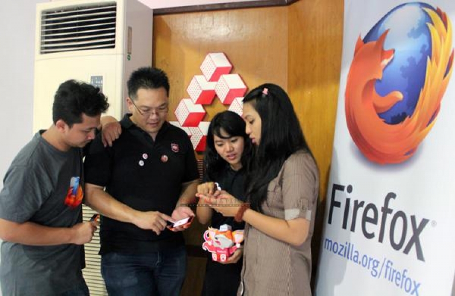 Mendemokan Device Baru ber-Operating System Firefox OS